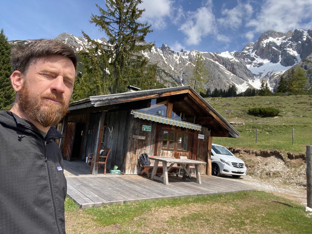Frühsommer an der Hütte